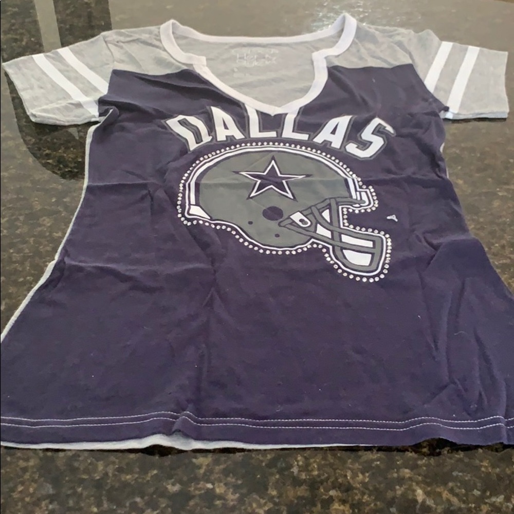 Dallas Cowboys bejeweled V neck t-shirt